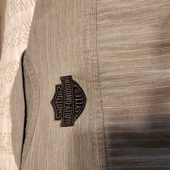 Harley Davidson men's medium Button down gray sh - Picture 7 of 7